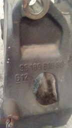 SUPORTE DO ROLAMENTO GUIA DA CORREIA DO PEUGEOT 306 95A 2000