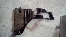 CAPA ACABAMENTO TRASEIRO ESQUERDO MEGANE 7700841432