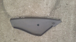 TAMPA INTERNA TRASEIRA DIREITA RENAULT MEGANE 03 - 05