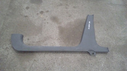 ACABAMENTO COLUNA LADO DIREITO MEGANE 2003/2005