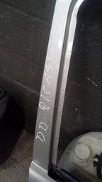 PORTA DIANTEIRA DIREITA XSARA PICASSO