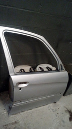 PORTA DIANTEIRA DIREITA XSARA PICASSO