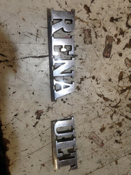 Letreiro Emblema Renault