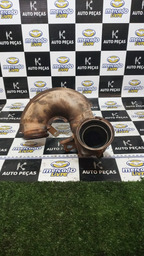 SAÍDA DO COLETOR MOTOR C4 PICASSO 2012