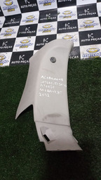 ACABAMENTO LATERAL TRASEIRO ESQUERDO MEGANE GRAND TOUR 2012