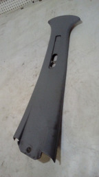 Acabamento Coluna Lateral Esquerda Xsara Picasso 1.6 16v