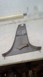 ACABAMENTO COLUNA LATERAL ESQUERDA XSARA PICASSO 1.6 16V