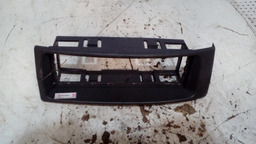 MOLDURA CENTRAL PAINEL RADIO RENAULT SCENIC 1.6 AVARIADA