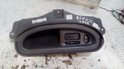 MOLDURA CONSOLE RELOGIO DIGITAL SCENIC 1.6 2001