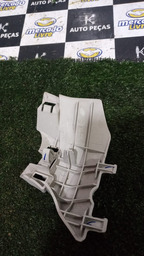 ACABAMENTO TRASEIRO DIREITO MEGANE GRAND TOUR 2012