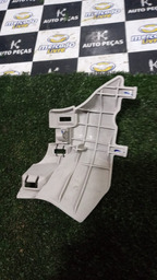 ACABAMENTO TRASEIRO ESQUERDO MEGANE GRAND TOUR 2012