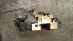 FECHADURA TRASEIRA ESQUERDA PEUGEOT 306 SW 1999