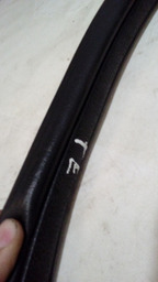 BORRACHA PORTA TRASEIRA ESQUERDA RENAULT MEGANE 03/05