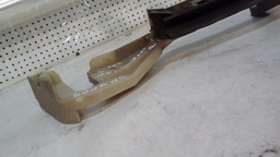 CALHA DE VIDRO DIANTEIRA DIREITA RENAULT MEGANE 03/05