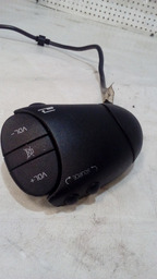 CONTROLE DE SOM VOLANTE RENAULT MEGANE 03/05