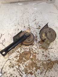 PAR DE BUZINA RENAULT SCENIC 1.6 2001