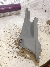 MOLDUR LATERAL PORTA MALAS LADO ESQUERDO RENAULT SCENIC 1.6