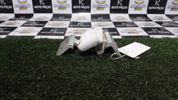 DOBRADIÇA TRAS DIREITA PARTE DE BAIXO PARTNER 2003 1.8 8 VAL