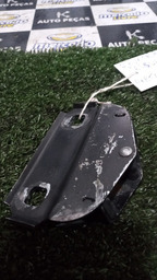 TRAVA TRASEIRA ESQUERDA PARTE DE BAIXO PARTNER 2003