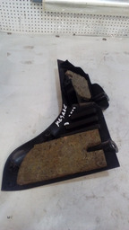 Acabamento Porta Malas Lateral Direito Renault Megane 03/05