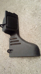 ACABAMENTO PORTA MALAS LATERAL DIREITO RENAULT MEGANE 03/05