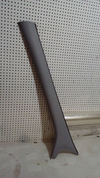 ACABAMENTO COLUNA DIANTEIRA ESQUERDA RENAULT MEGANE ORIGINAL