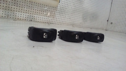 BOTÃO VIDRO ELÉTRICO RENAULT MEGANE *UNIDADE 2003/2005