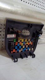 TAMPA CAIXA FUSIVEL RENAULT MEGANE 2005