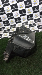 CAIXA DE FUSÍVEL MEGANE GRAND TOUR 2012 COM DETALHE