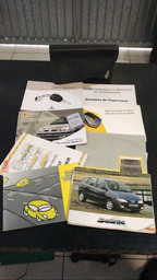 MANUAL USUARIO RENAULT SCENIC COM CASE 2000/2001/2002