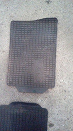 PAR TAPETE TRASEIRO RENAULT CLIO TODOS
