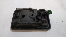 MAÇANETA DIANTEIRA DIREITA RENAULT CLIO 2001