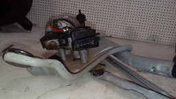 GALHADA LIMPADOR PARA BRISA DIANTEIRO RENAULT LOGAN 2012