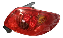 LANTERNA TRASEIRA DIREITA PEUGEOT 206 2004 A 2010 FITAM