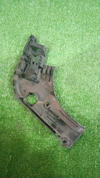 SUPORTE DA SOLEIRA RENAULT MEGANE 2005 LADO ESQUERDO