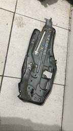 SUPORTE MAQUINA DE VIDRO DIANTEIRA ESQUERDA RENAULT LAGUNA