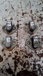 BATENTE TRINCO PORTA PEUGEOT 206 1.6 2004 *UNIDADE