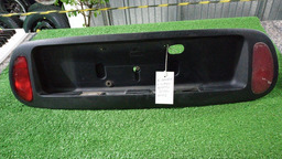 Aplique Tampa Traseira Megane Scenic 2001