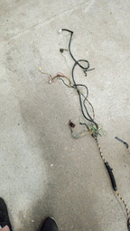 CHICOTE CARROCERIA PAINEL BSI 206 SW 1.6 16V 2005/6