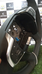 VOLANTE C4 LOUNGE 2013