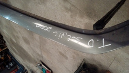 PORTA TRASEIRA DIREITA SCENIC 1.6 2001