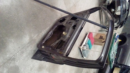 PORTA DIANTEIRA DIREITA SCENIC 1.6 2001