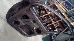 PORTA DIANTEIRA DIREITA SCENIC 1.6 2001