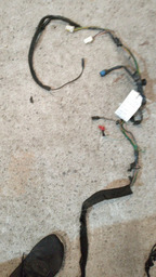 Chicote Tampa Porta Malas Peugeot 206 *unidade