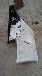 MOLDURA TRASEIRA ESQUERDA PEUGEOT 208