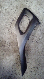 MOLDURA MAÇANETA INTERNA DIANTEIRA ESQUERDA PEUGEOT 208