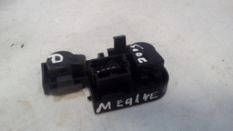 SOQUETE LANTERNA TRASEIRA DIREITO TAMPA RENAULT MEGANE