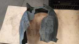 Para-barro Dianteiro Esquerdo C4 Lounge 2013 Avariado