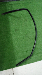 Borracha Do Vidro Dianteira Direita Peugeot 207 