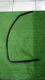 BORRACHA DO VIDRO DIANTEIRA DIREITA PEUGEOT 207 